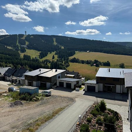 Apartmany Horizont Loučná pod Klínovcem Bagian luar foto