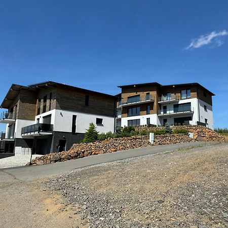 Apartmany Horizont Loučná pod Klínovcem Bagian luar foto