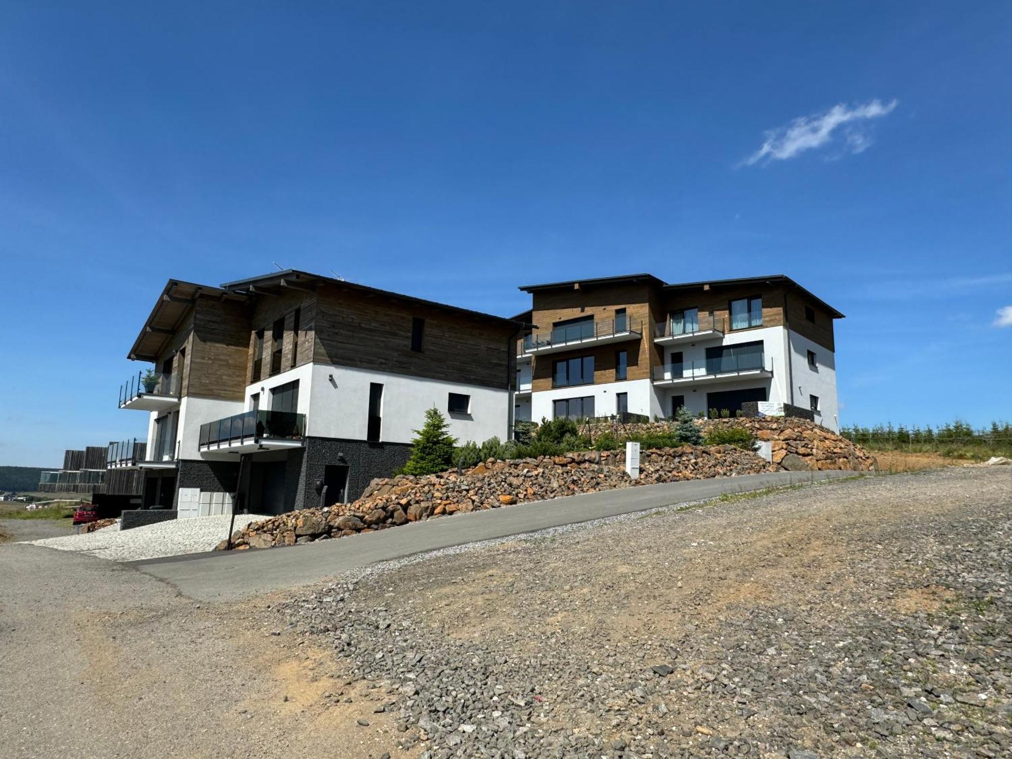 Apartmany Horizont Loučná pod Klínovcem Bagian luar foto